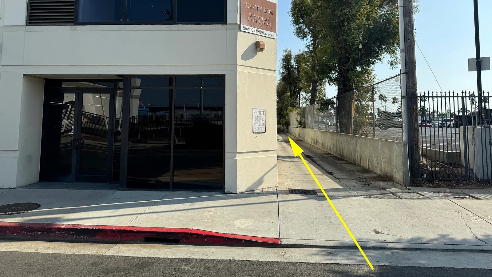 Alley entrance on the 98th Street side